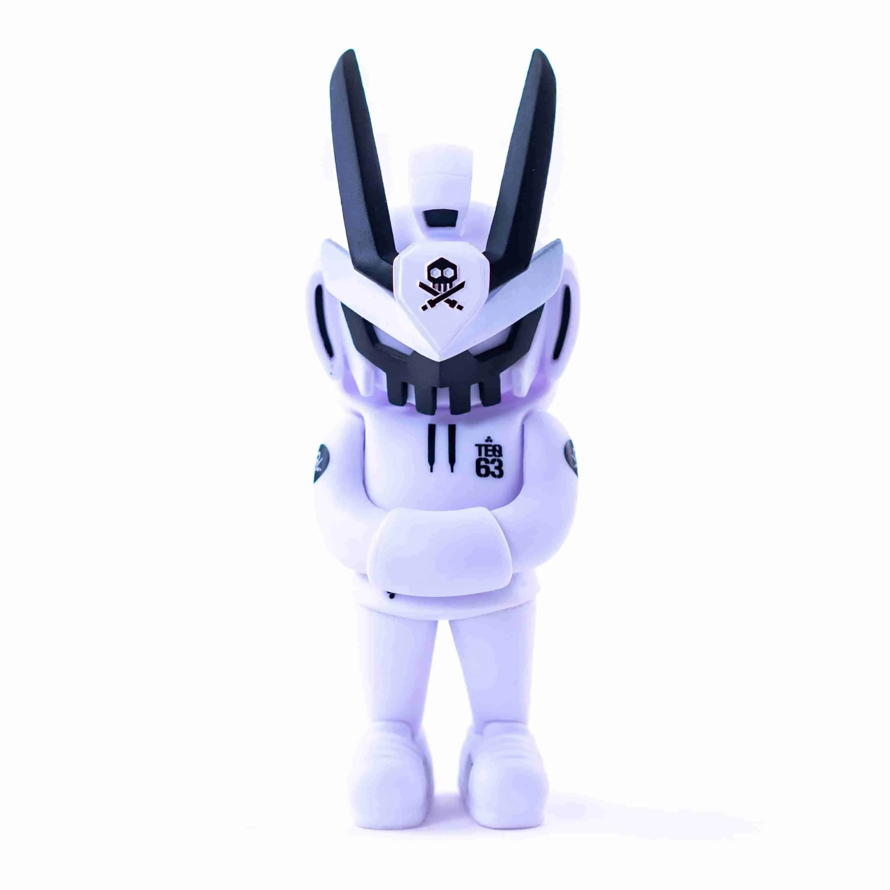 CORE EDITION TEQ 63 Ghost Mode White - 6 Inch Medium Figure by Martian Toys x Quiccs