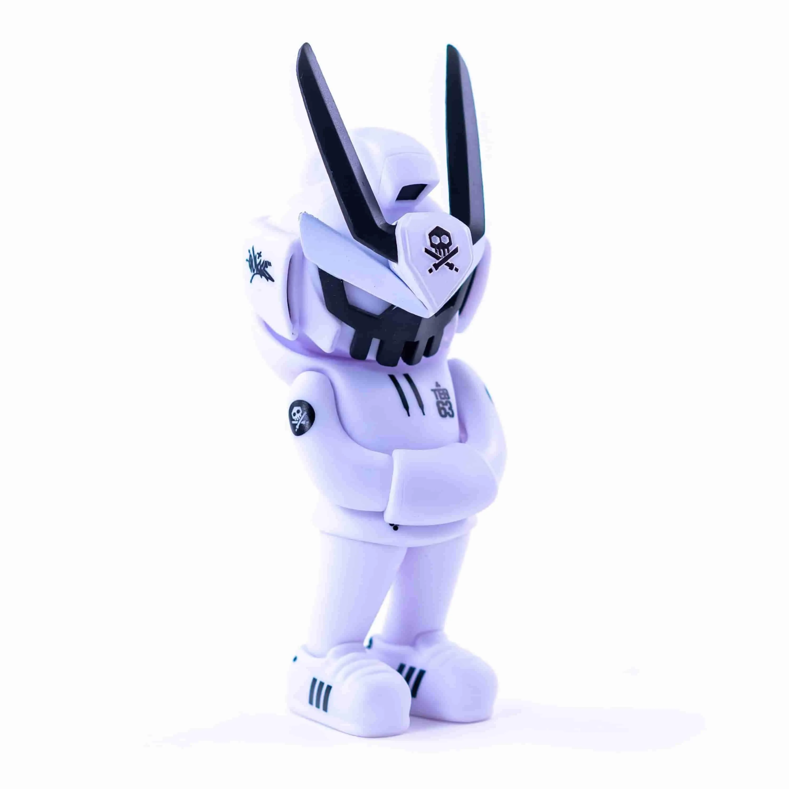 CORE EDITION TEQ 63 Ghost Mode White - 6 Inch Medium Figure by Martian Toys x Quiccs