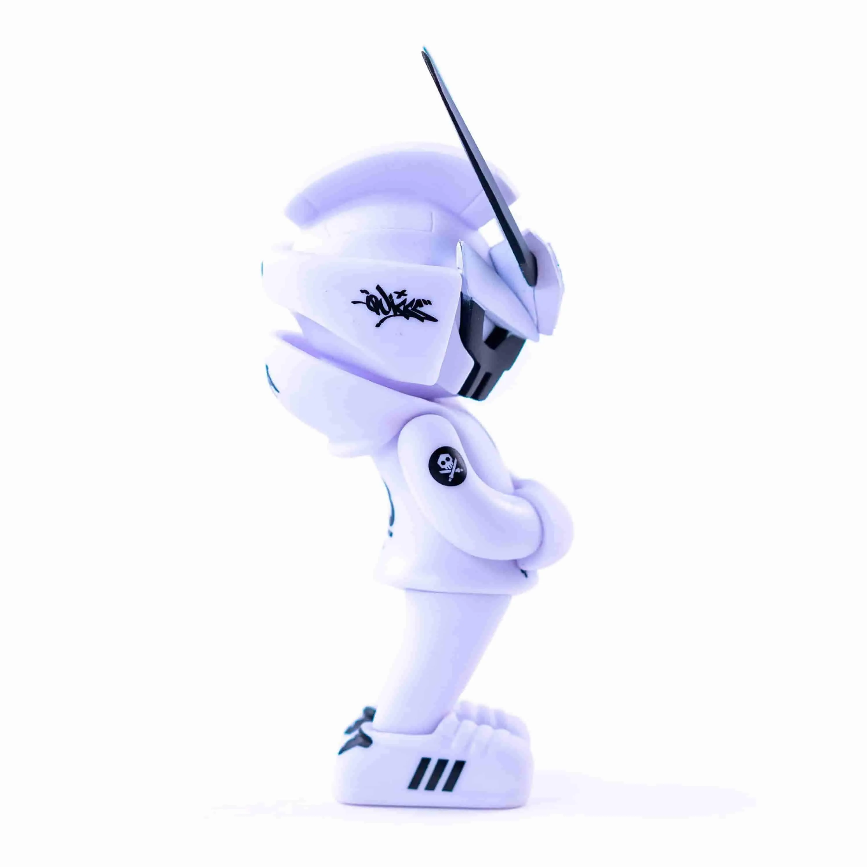 CORE EDITION TEQ 63 Ghost Mode White - 6 Inch Medium Figure by Martian Toys x Quiccs