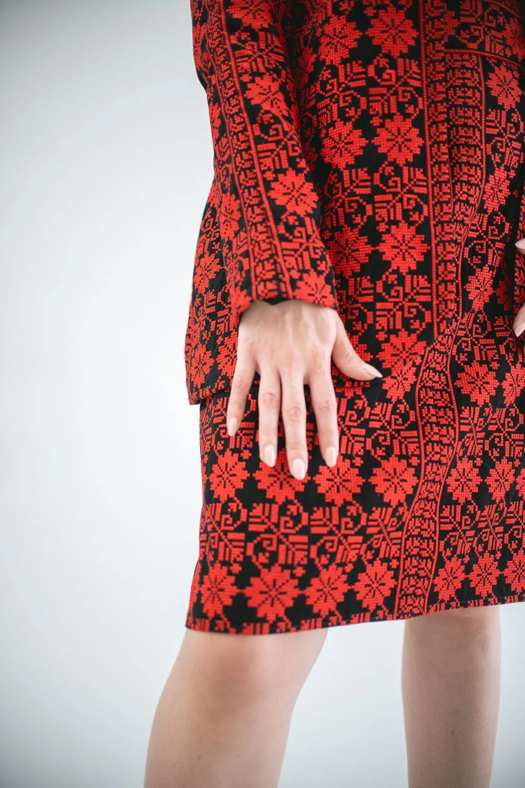 Floral Embroidered Blazer