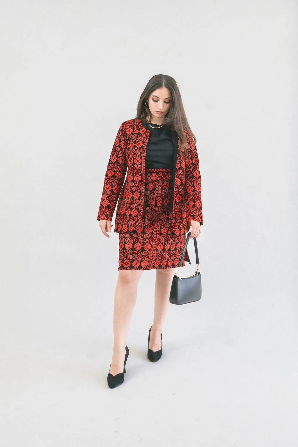 Floral Embroidered Blazer