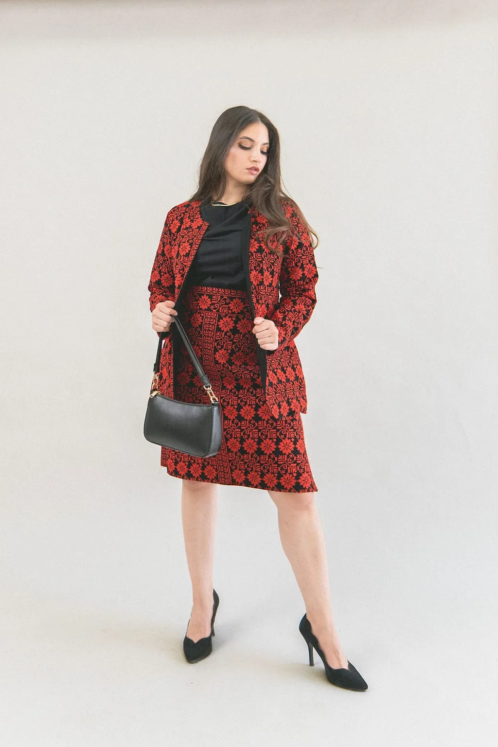 Floral Embroidered Blazer
