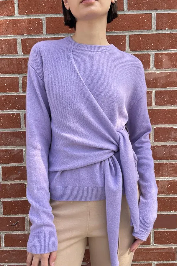 Knot Crewneck in Lilac