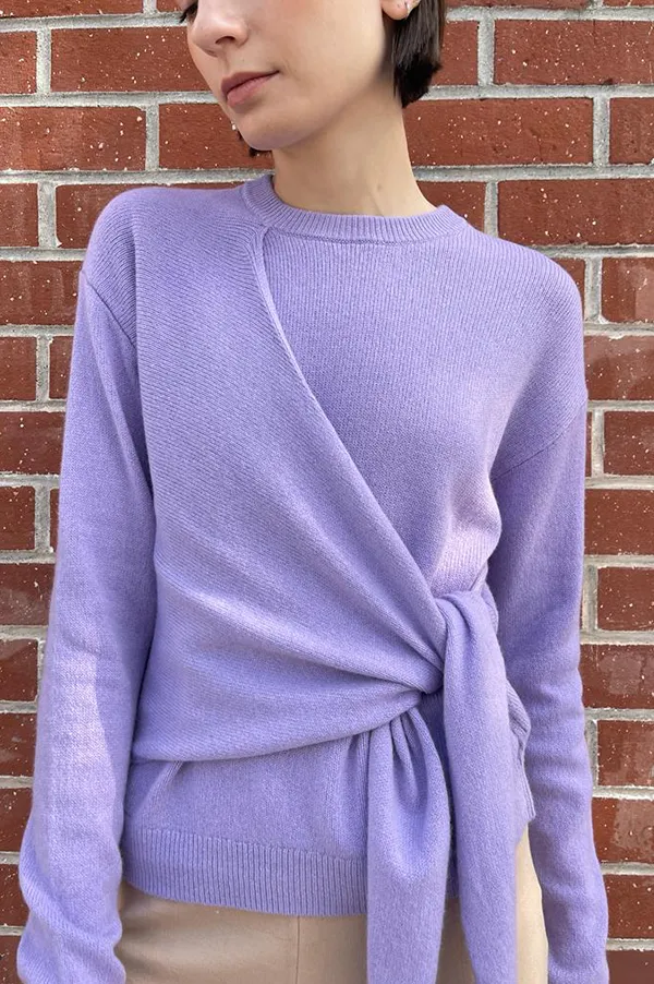 Knot Crewneck in Lilac