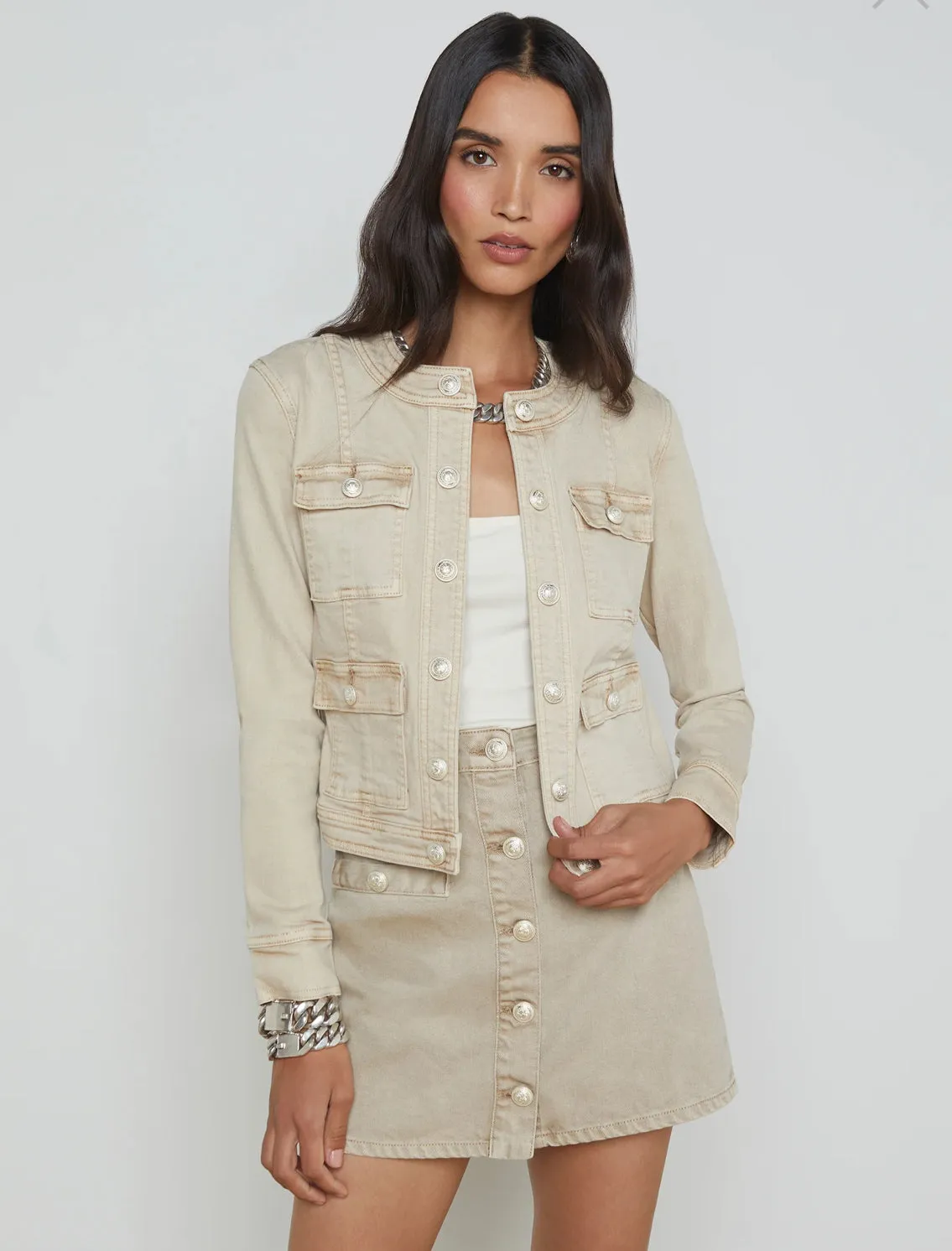 L’AGENCE Yari Collarless Jacket in Biscuit