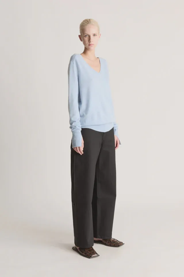 Lee Mathews Cashmere V Neck Sweater in Bay