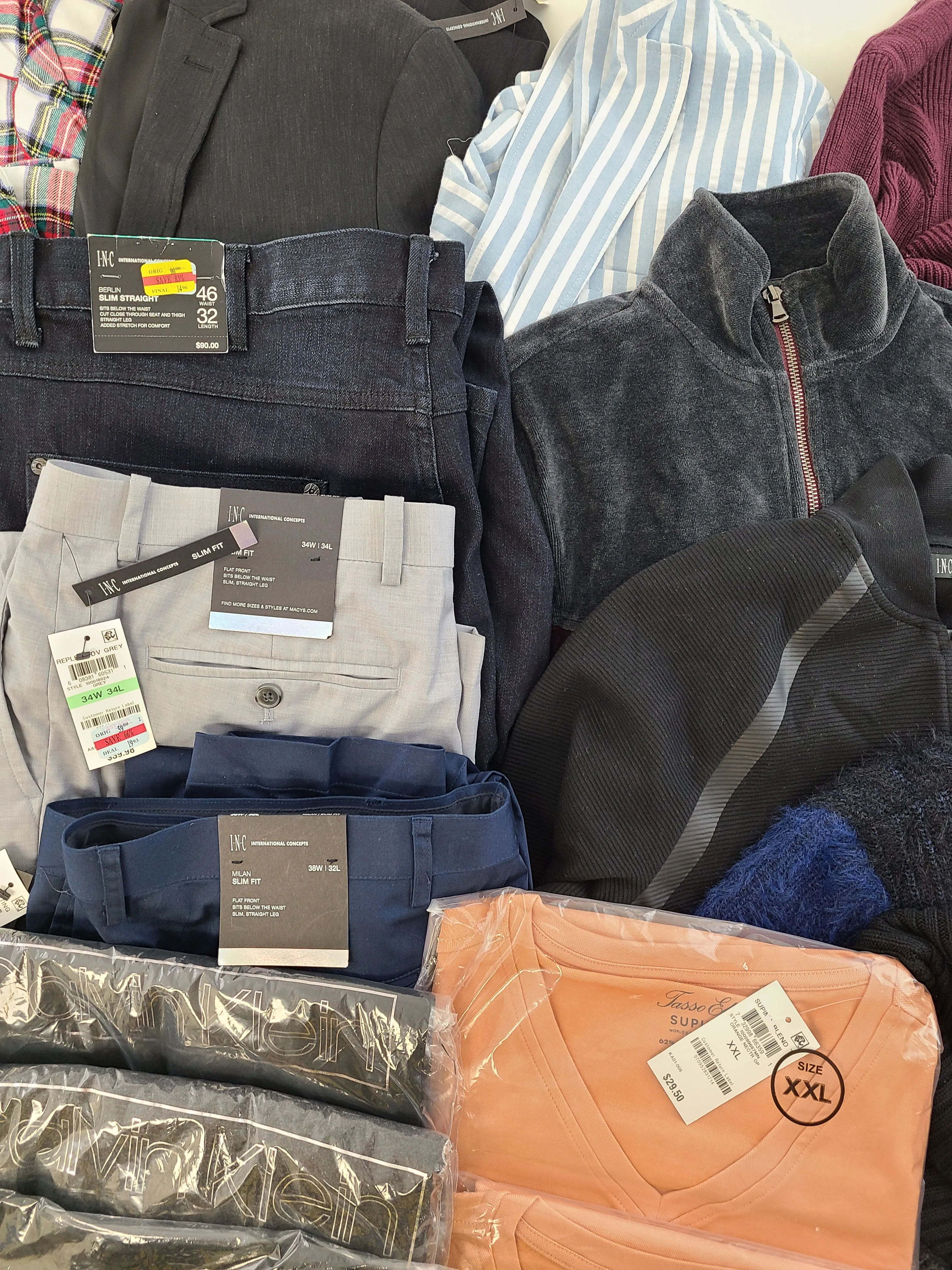 Men's Clothing Wholesale Lot Calvin Klein, Tasso Elba, American Apparel, Bar lll, INC, Alfani and more, 26 Units, Shelf Pulls, MSRP $1,567.49