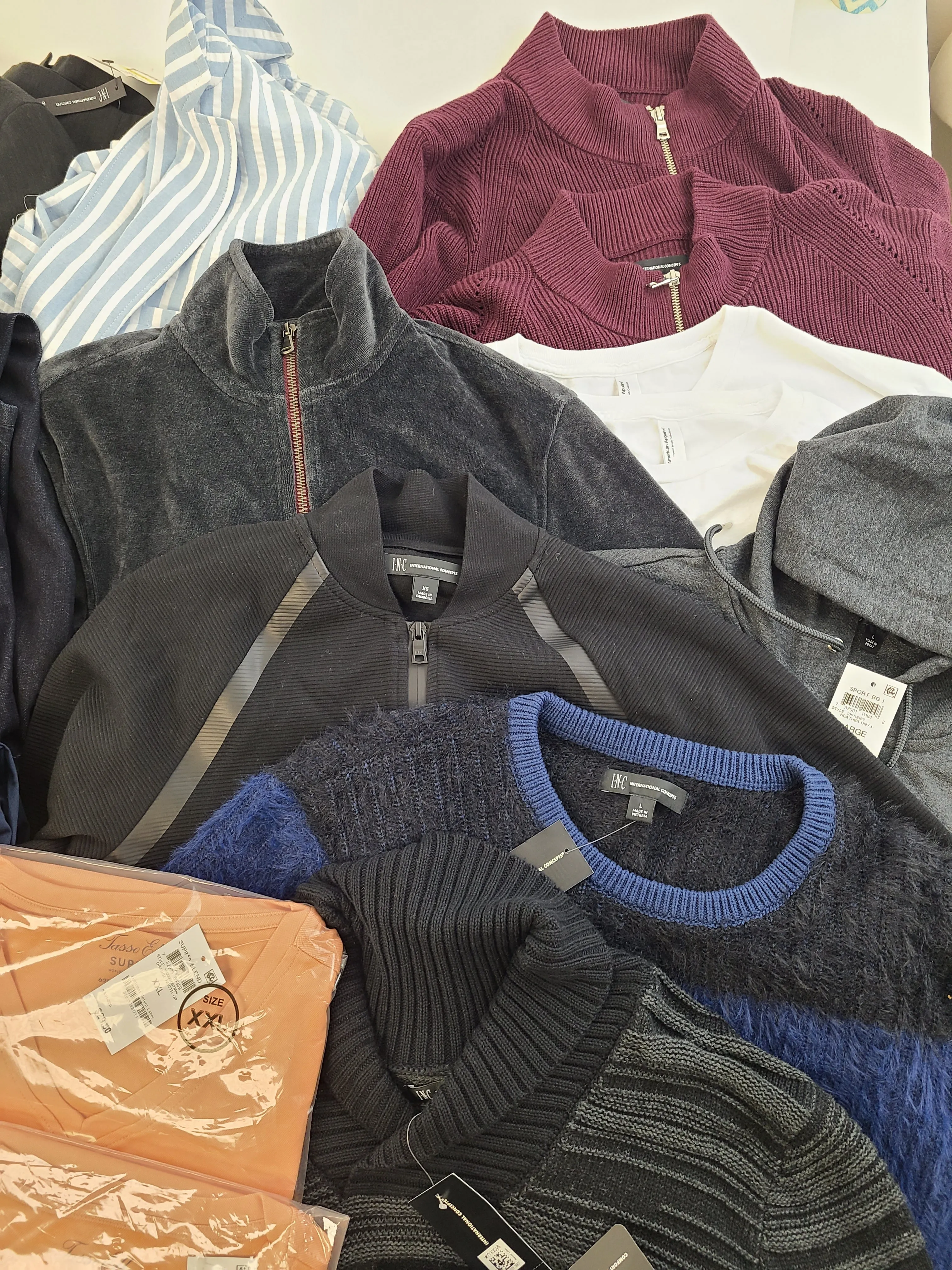 Men's Clothing Wholesale Lot Calvin Klein, Tasso Elba, American Apparel, Bar lll, INC, Alfani and more, 26 Units, Shelf Pulls, MSRP $1,567.49