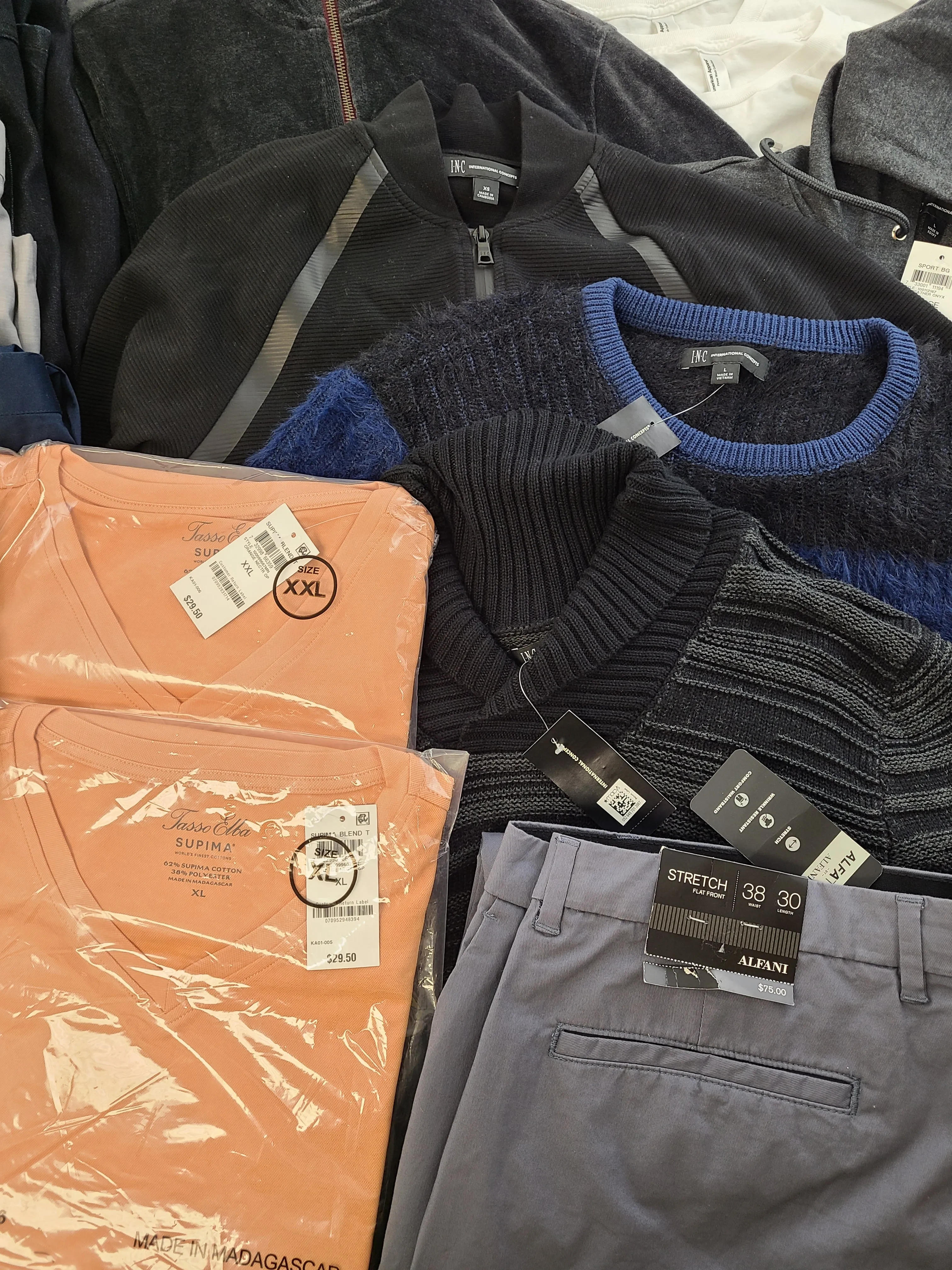 Men's Clothing Wholesale Lot Calvin Klein, Tasso Elba, American Apparel, Bar lll, INC, Alfani and more, 26 Units, Shelf Pulls, MSRP $1,567.49
