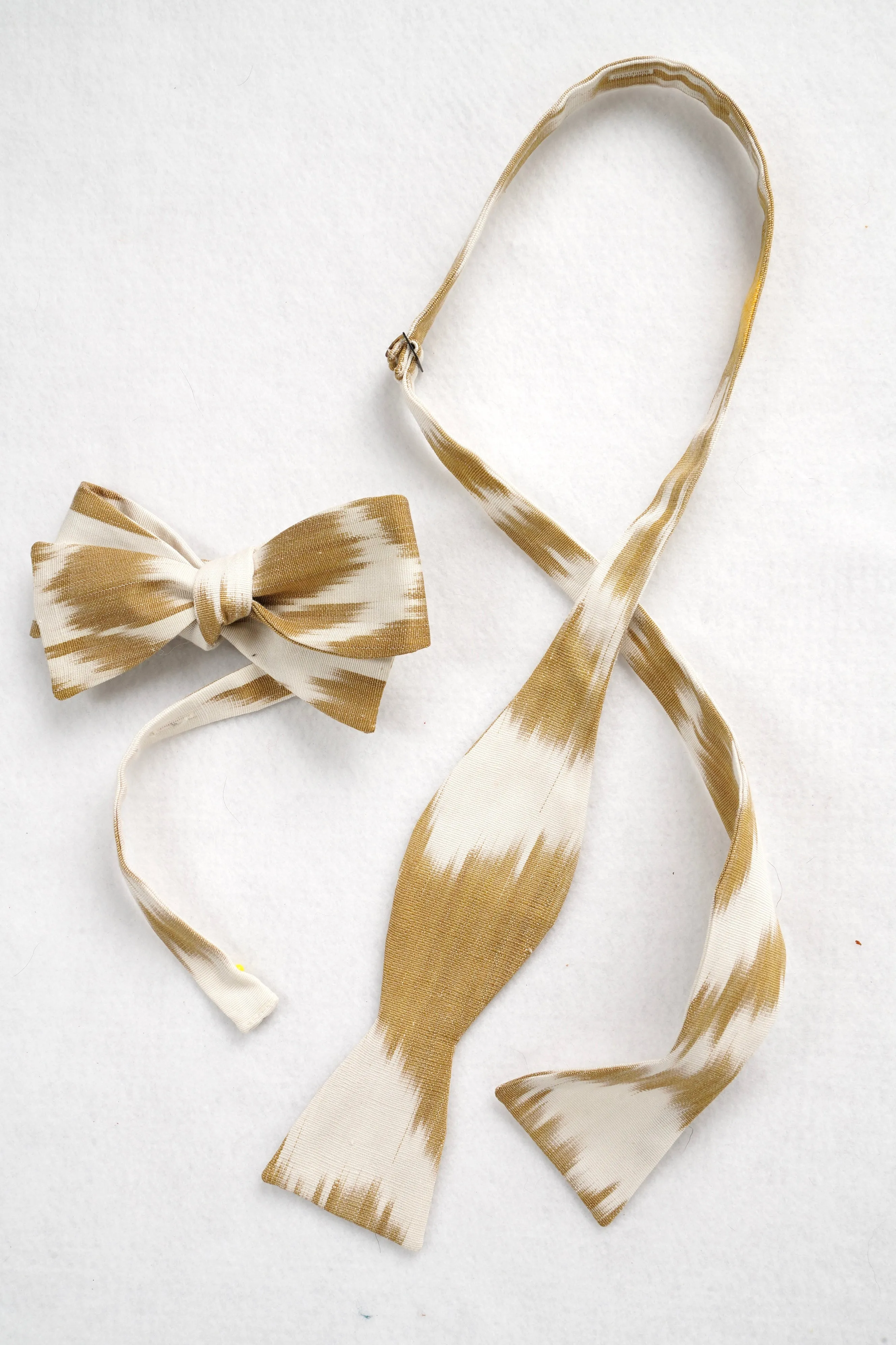 SALE- Briggs Silk Ikat Bow Tie - Khaki, White