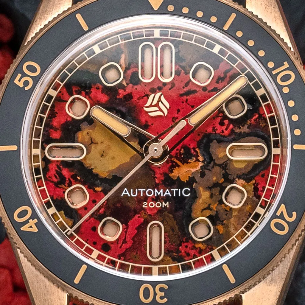 Selten Salvage&nbsp;Bronze &ndash; Red&nbsp;Sunset (Real&nbsp;Patina&nbsp;Dial)