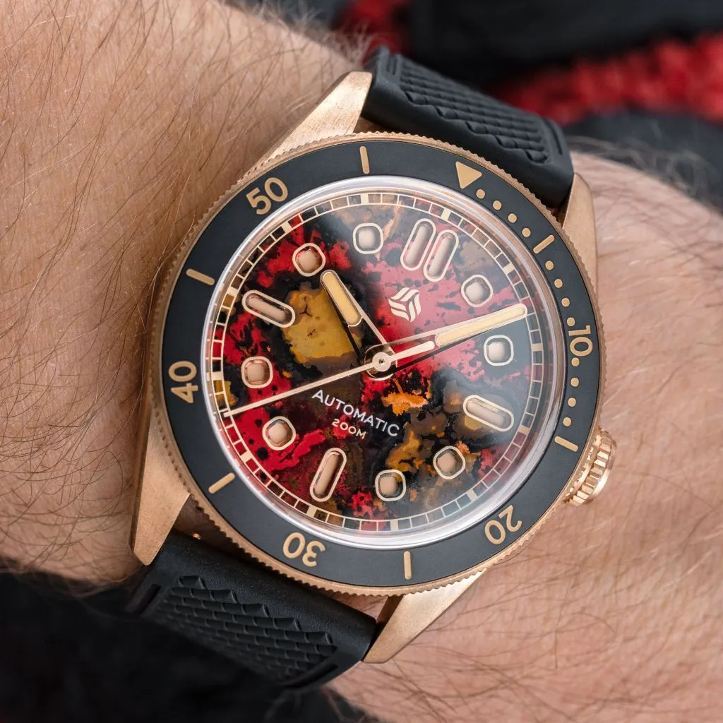 Selten Salvage&nbsp;Bronze &ndash; Red&nbsp;Sunset (Real&nbsp;Patina&nbsp;Dial)