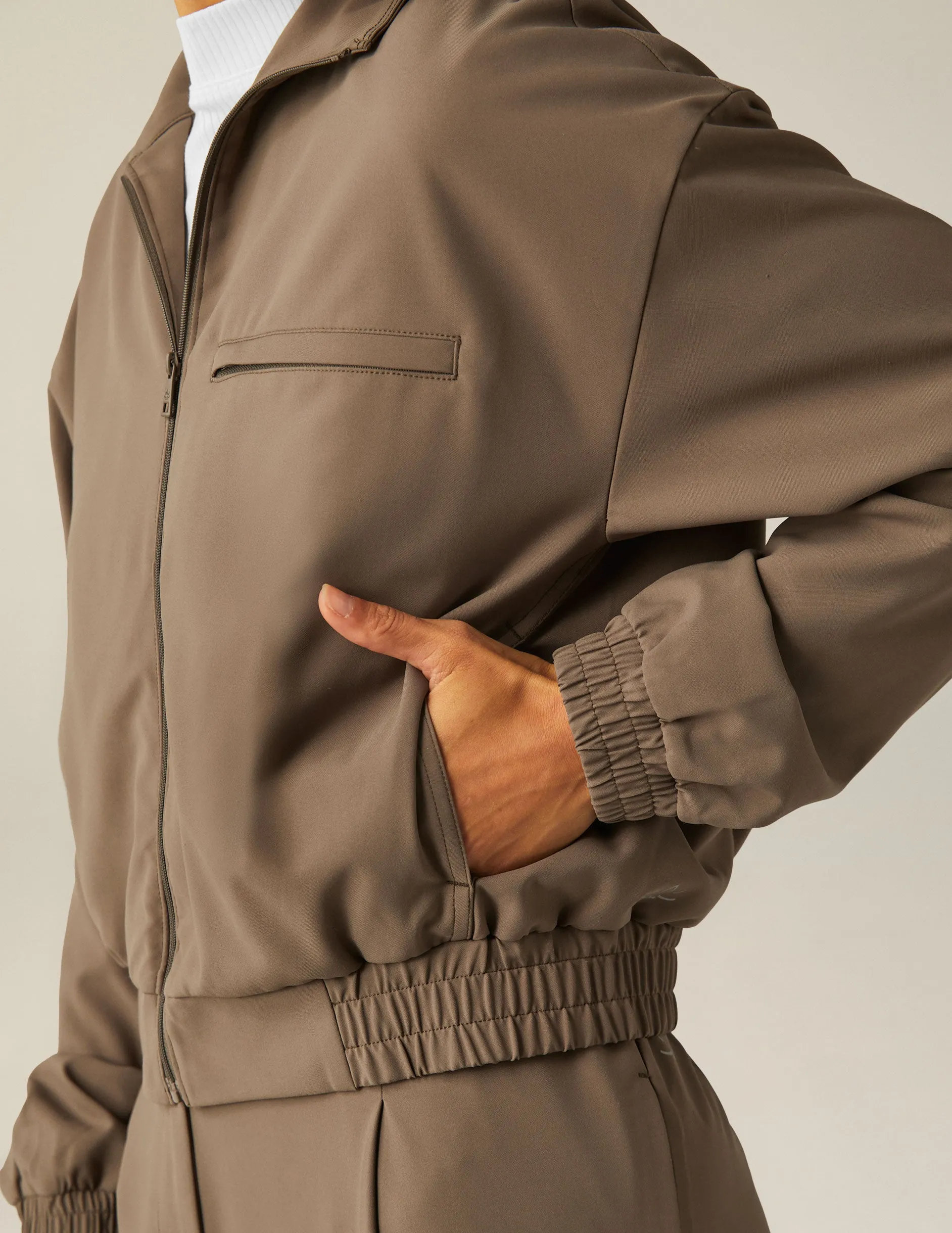 Status Pocket Sleeve Cropped Jacket