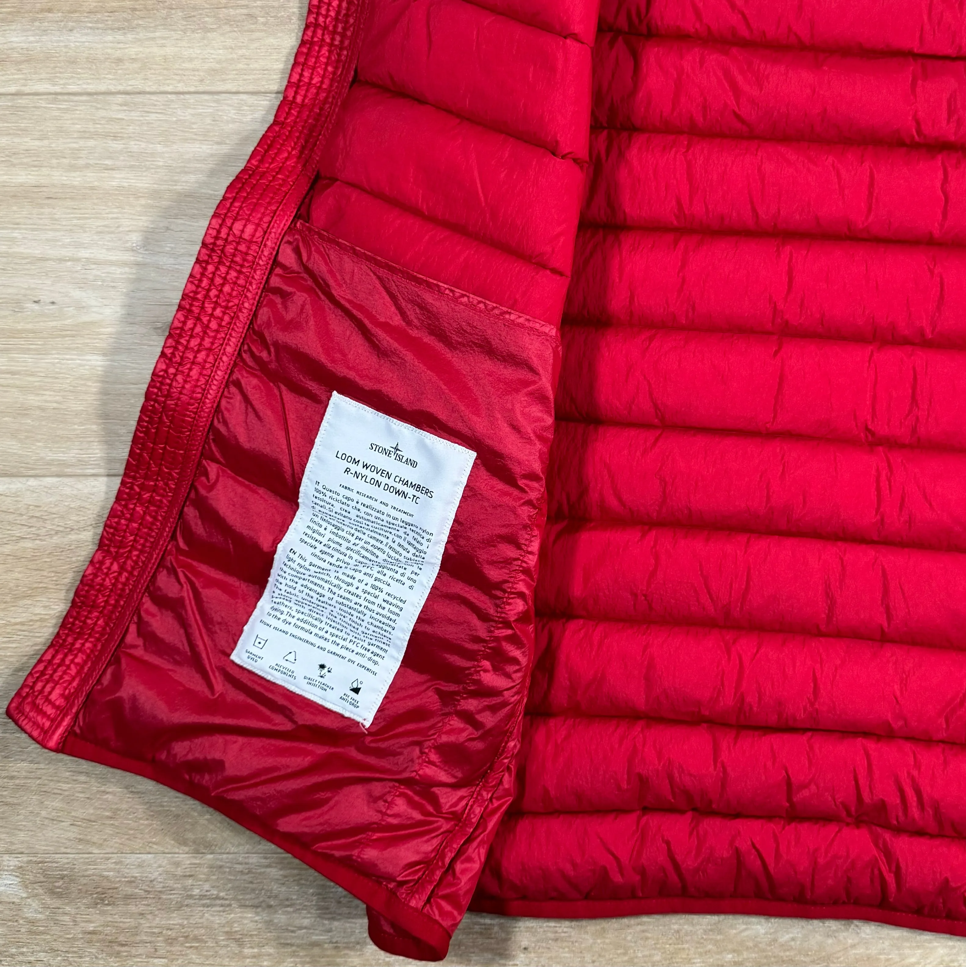 Stone Island Nylon Down-TC Gilet in Red