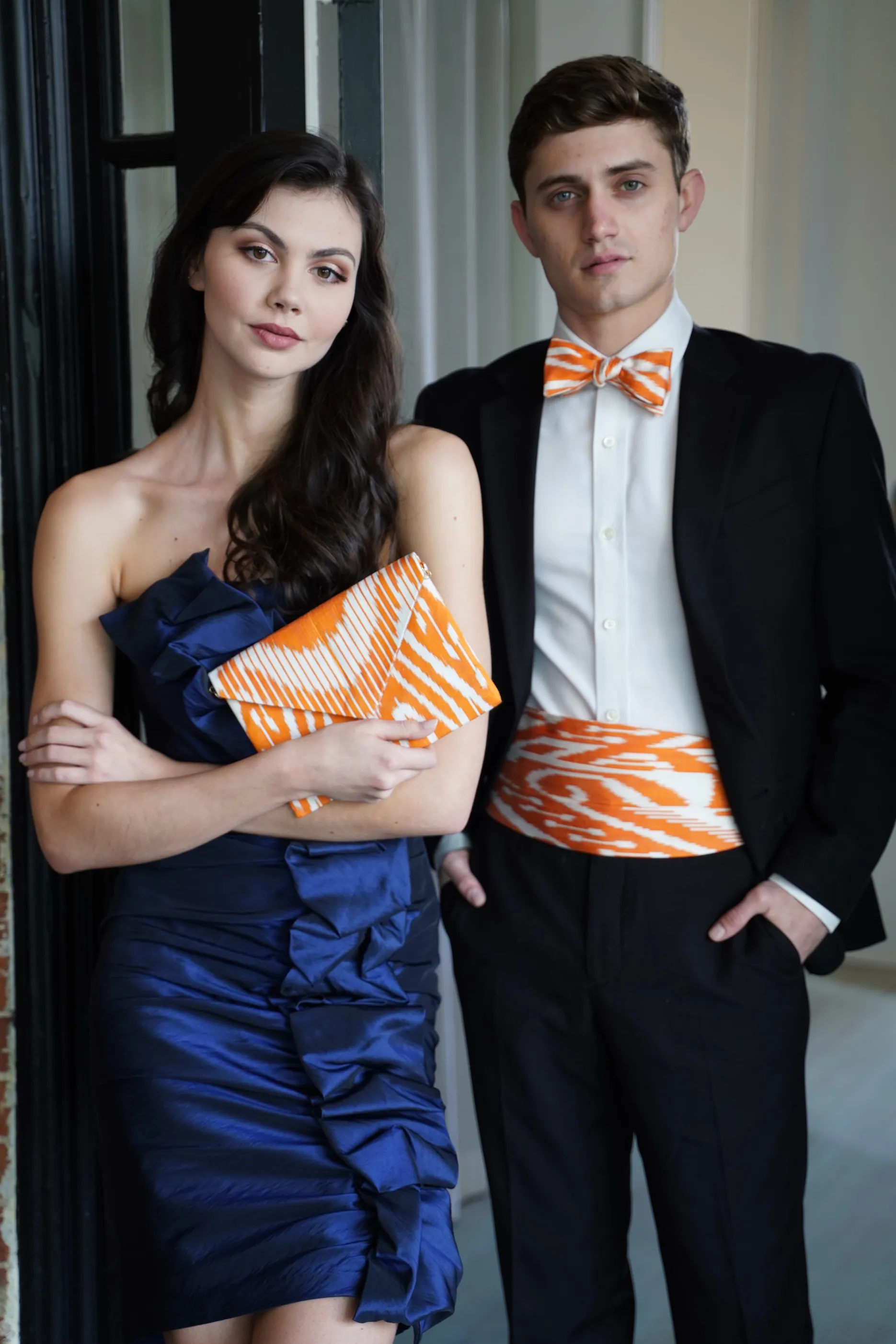 Thach Silk Ikat Bow Tie - Orange, White