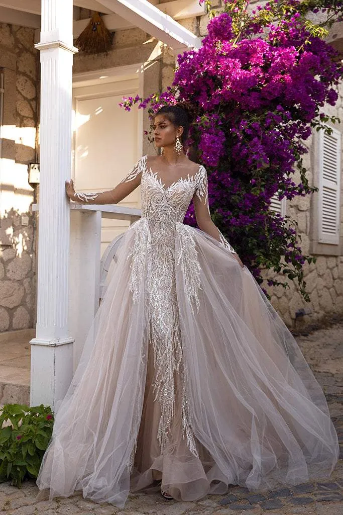 Wedding Dress With Shiny Lace Detachable Skirt