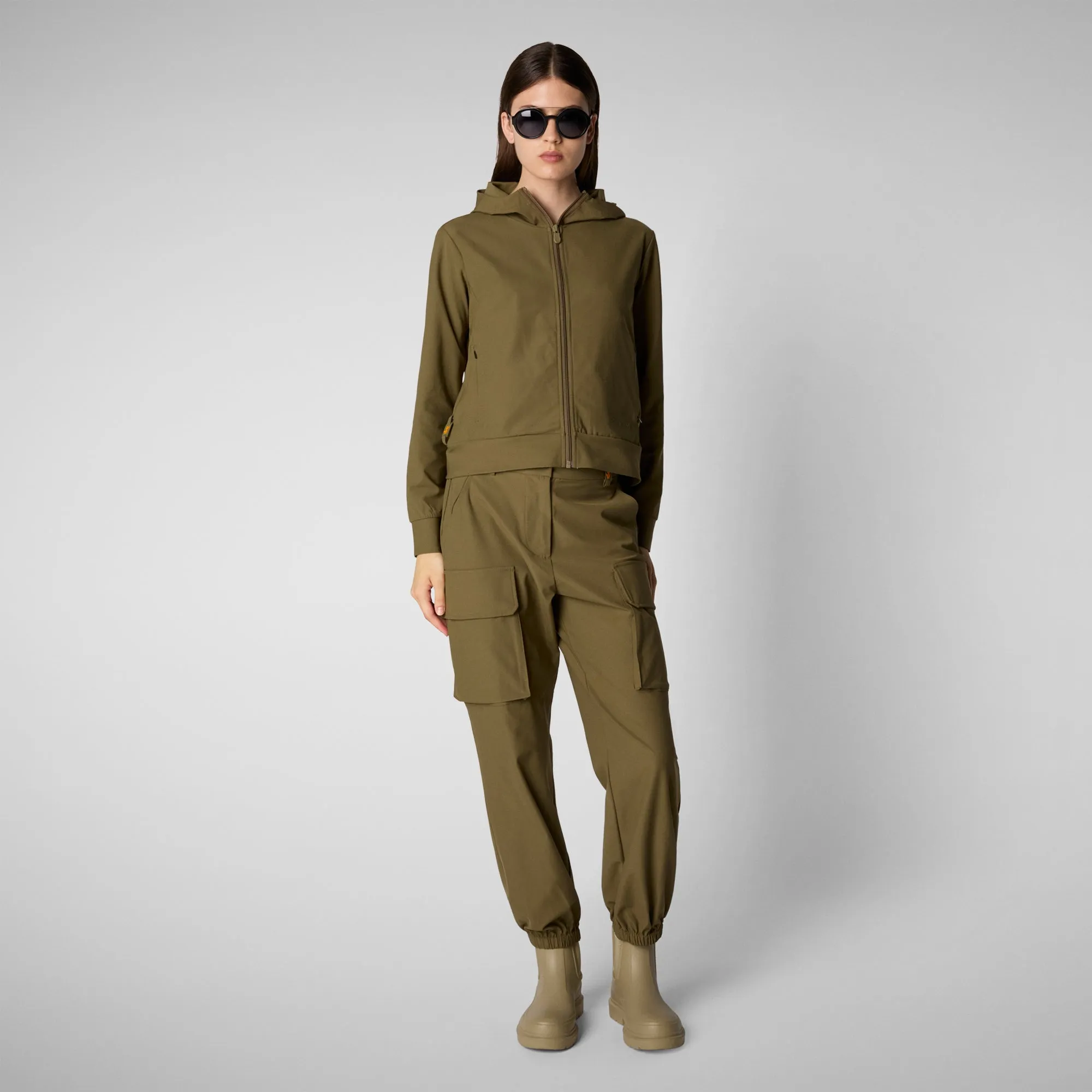 Women's hooded sweatshirt Pear in husk green